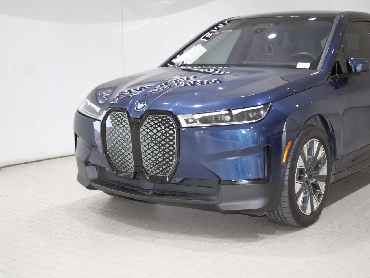 Used 2024 BMW iX Base with VIN WB523CF08RCN10788 for sale in Chandler, AZ