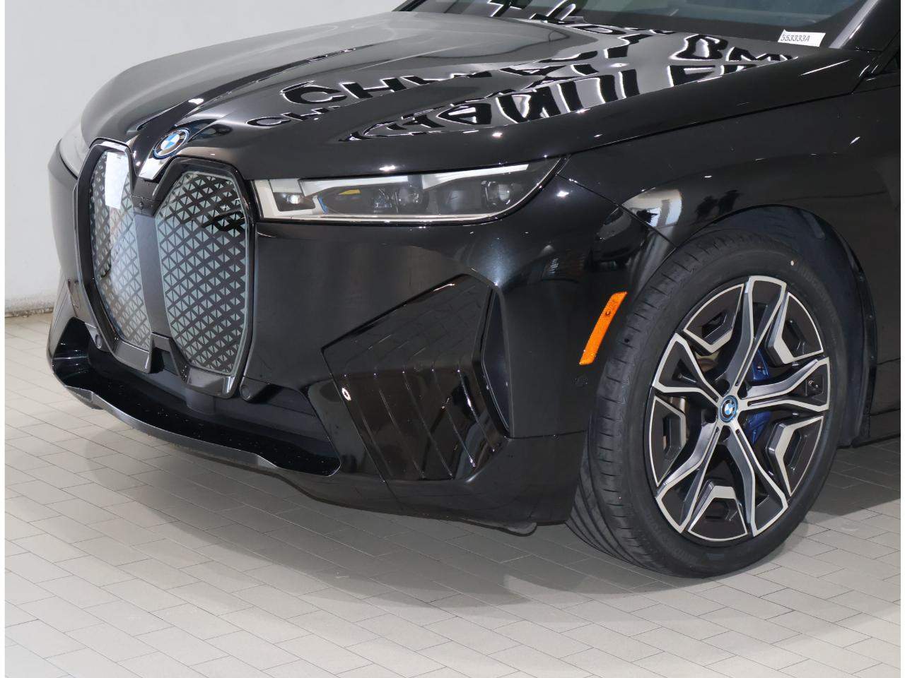 2023 BMW iX M60