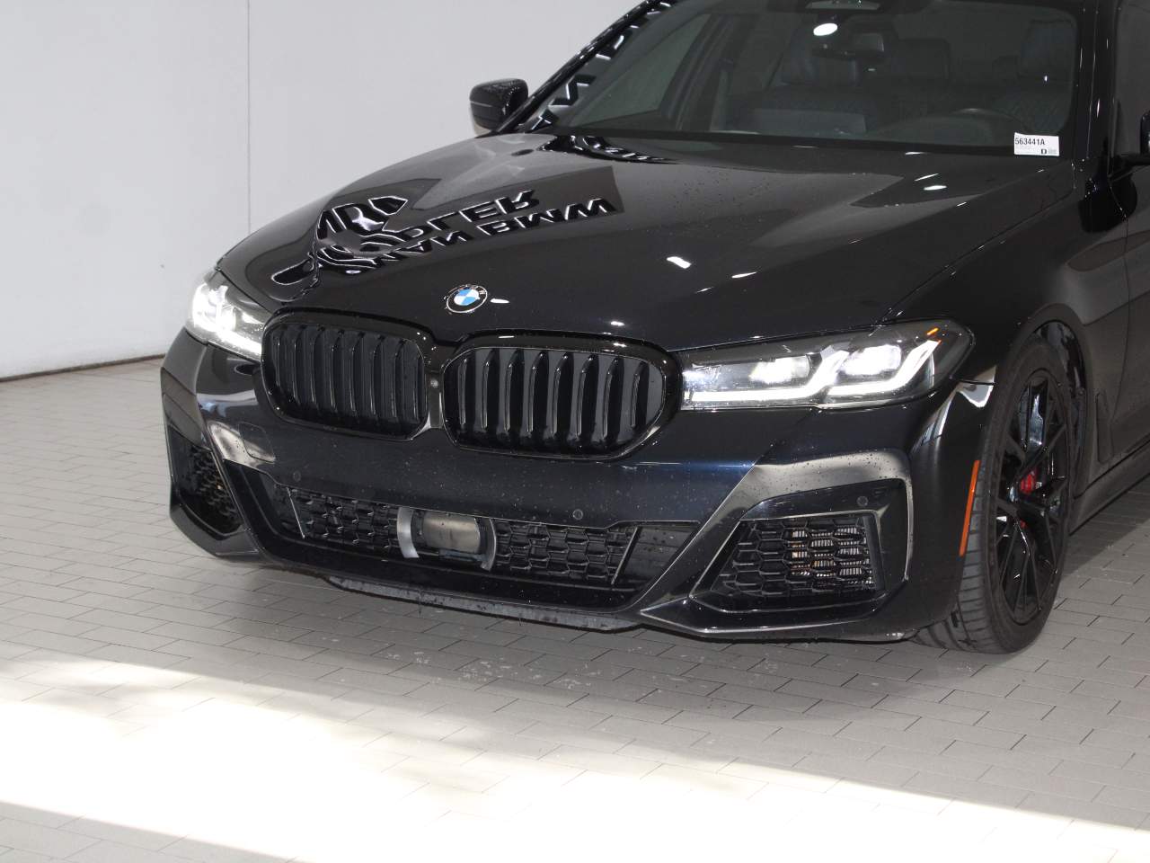 2022 BMW 5-Series M550i xDrive