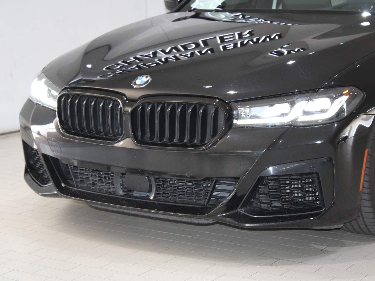 2022 BMW 5-Series M550i xDrive