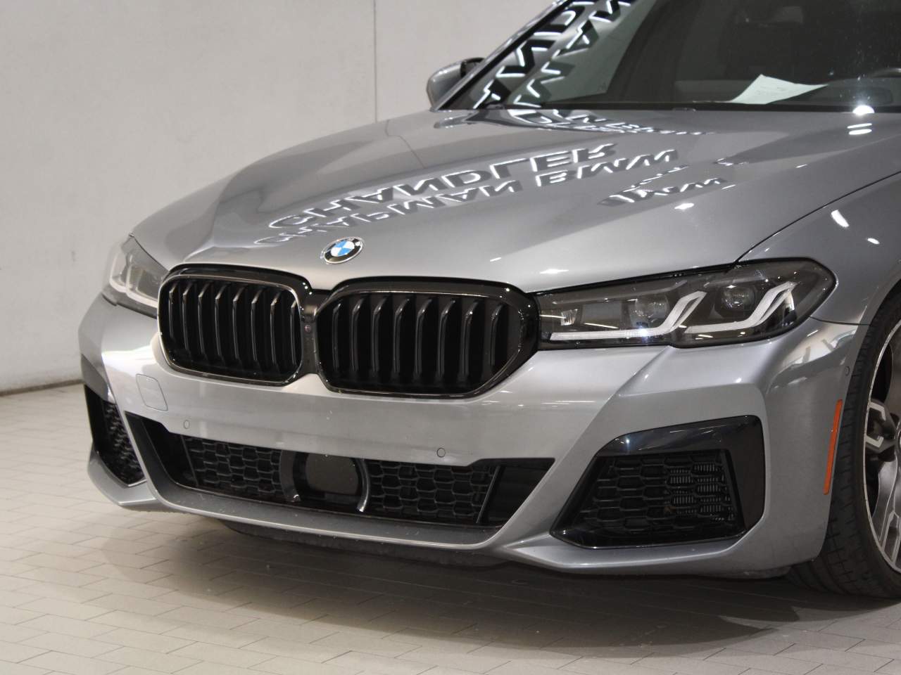 2023 BMW 5-Series M550i xDrive