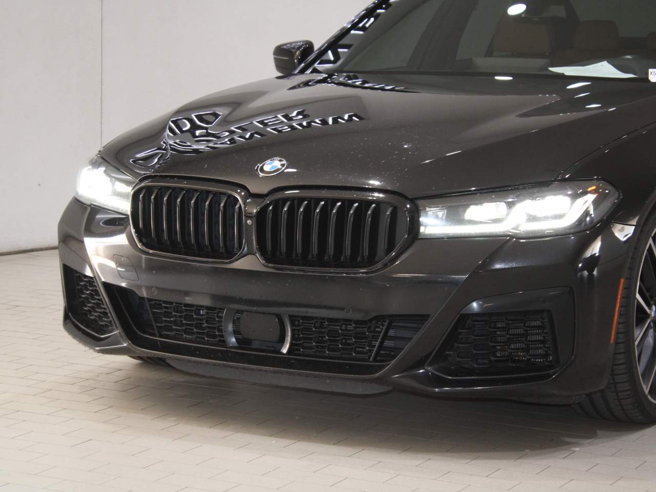 2021 BMW 5-Series M550i xDrive