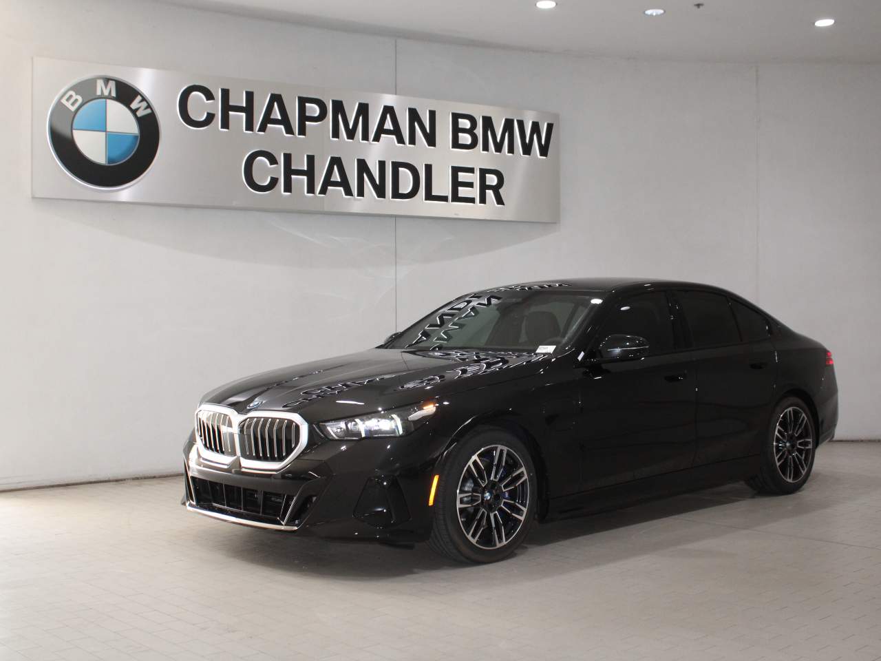 2026 BMW 5-Series 550e xDrive Sedan