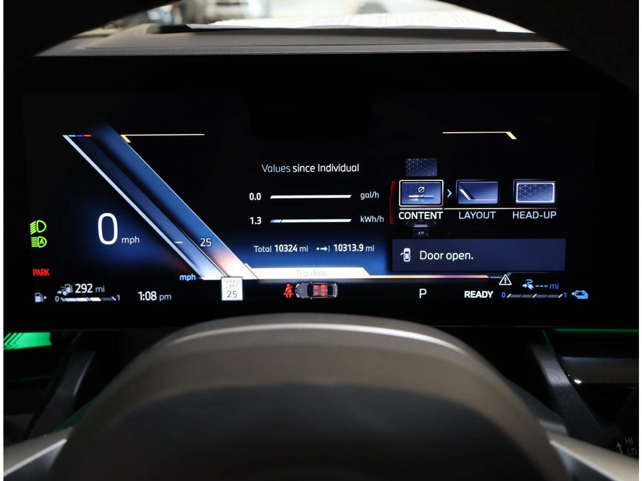 2025 BMW 5-Series 550e xDrive