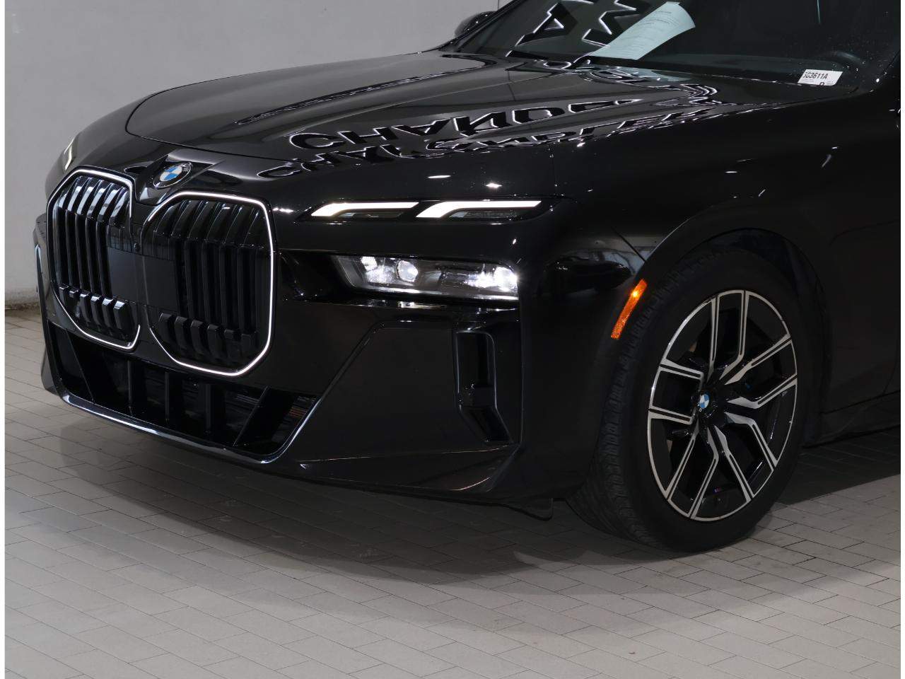 2025 BMW 7-Series 740i