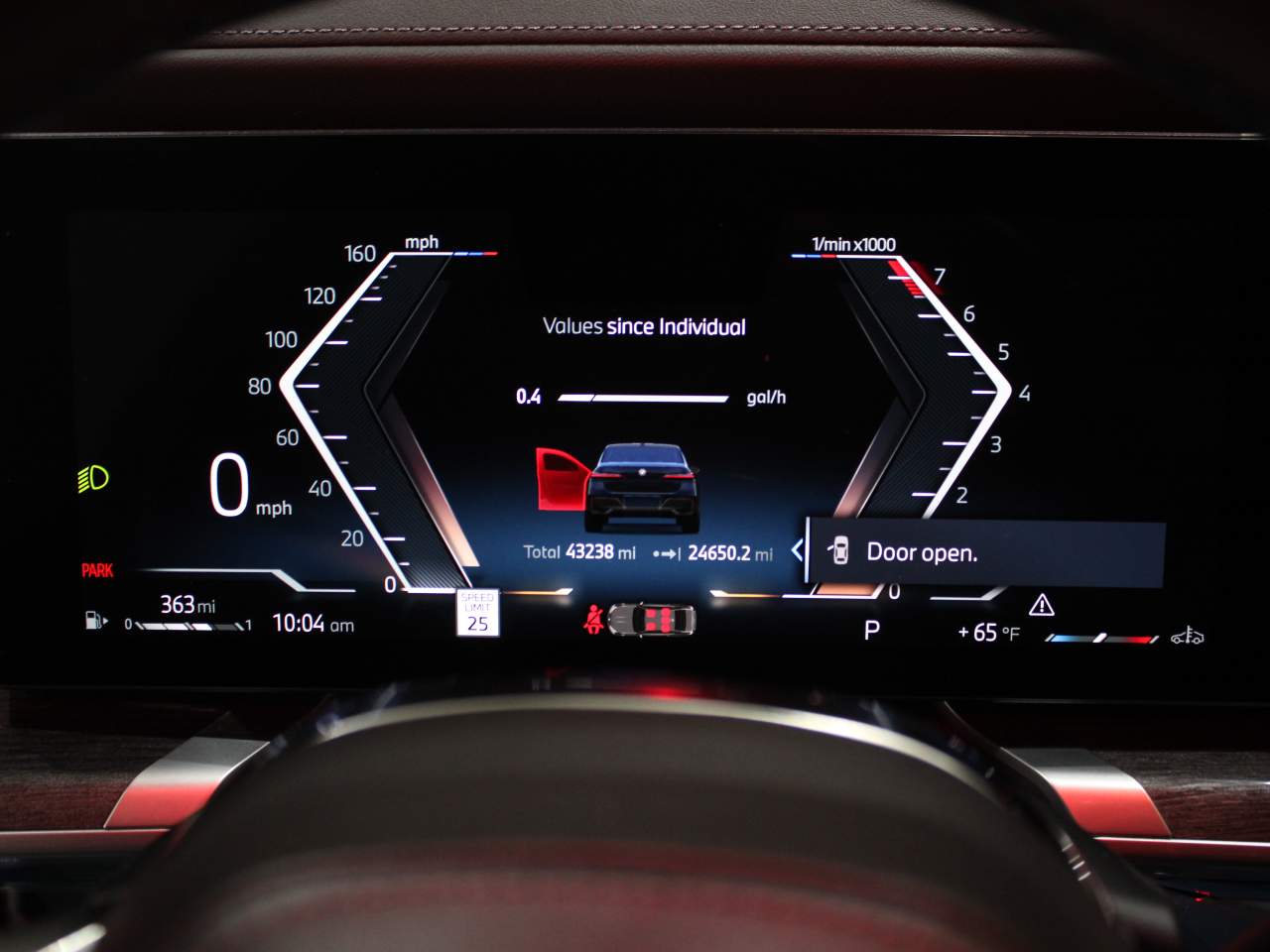 2023 BMW 7-Series 740i