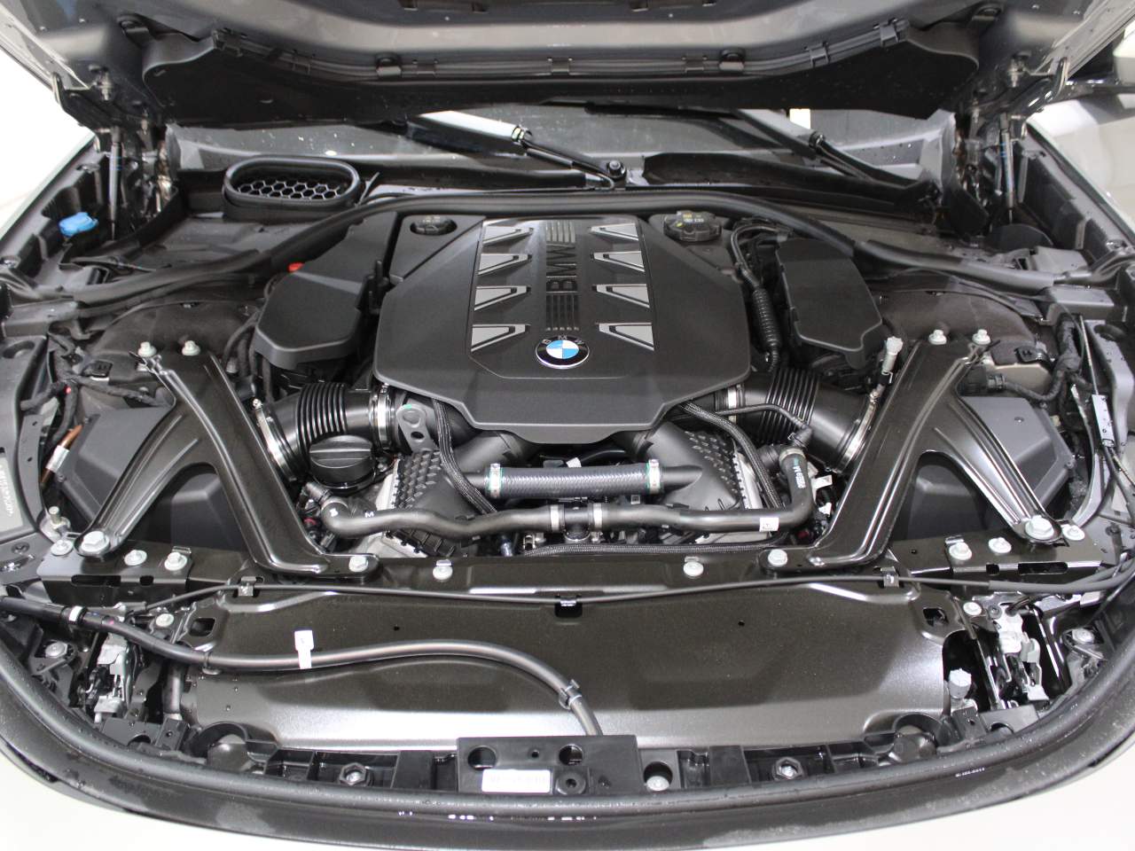 2024 BMW 7-Series 760i xDrive Sedan
