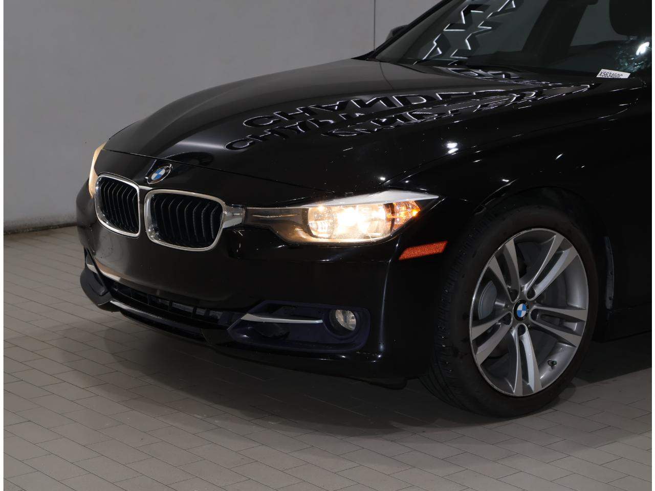 Used 2013 BMW 3 Series 328i with VIN WBA3A5G55DNP19372 for sale in Chandler, AZ