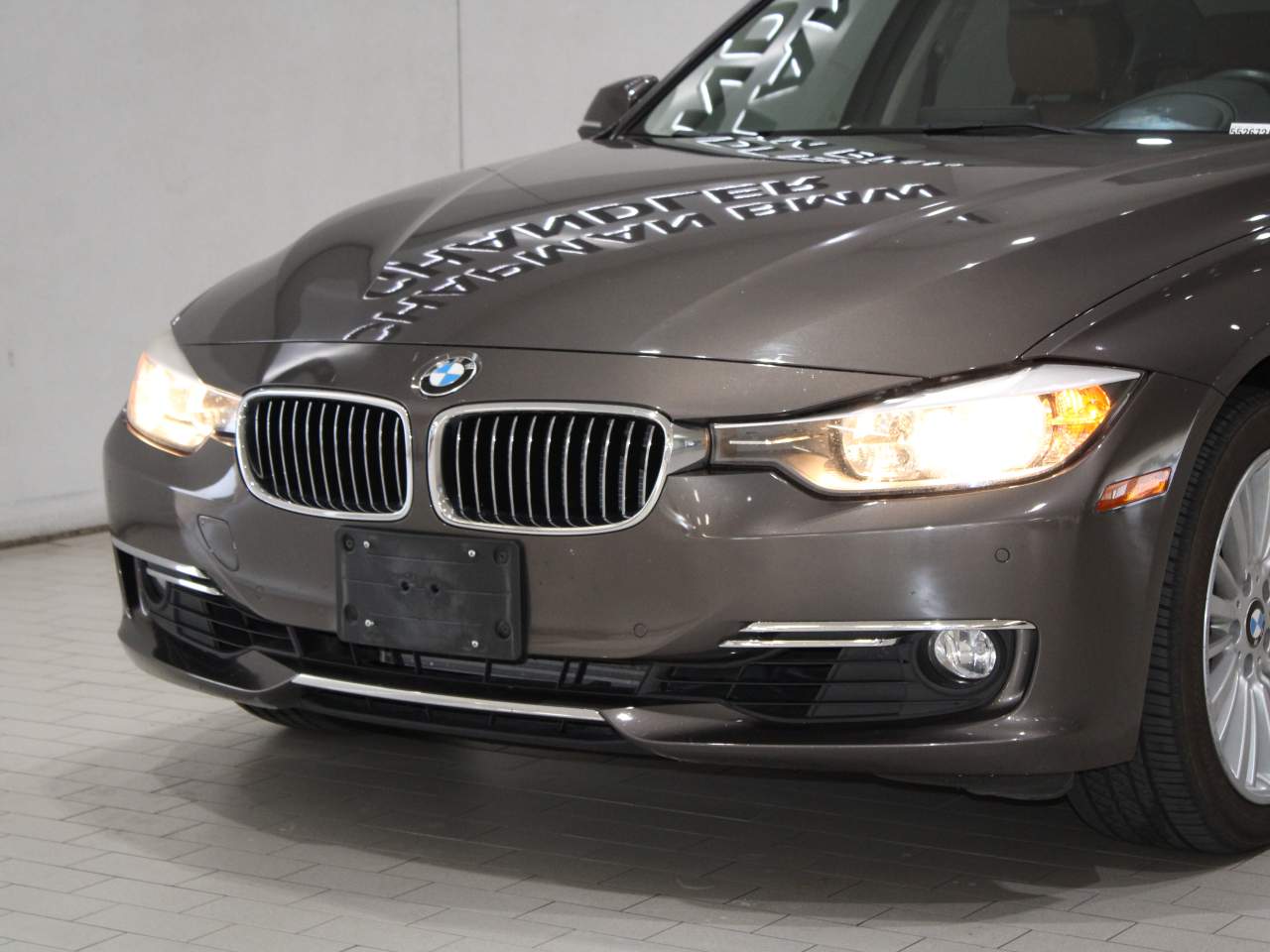 Used 2014 BMW 3 Series 328i with VIN WBA3C1C57EK111901 for sale in Chandler, AZ
