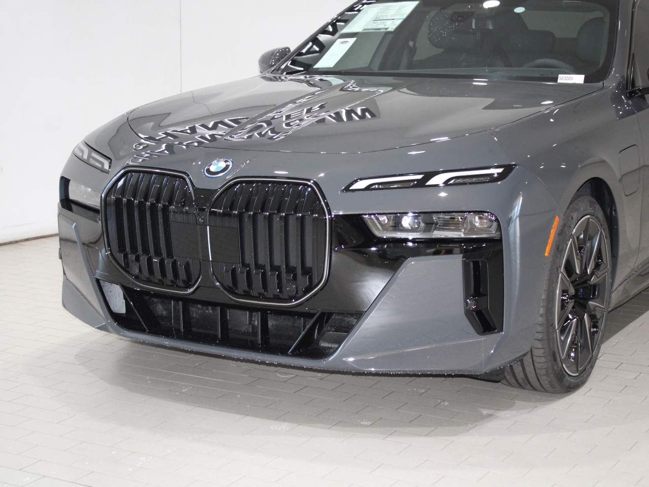 2026 BMW 7-Series 750e xDrive Sedan