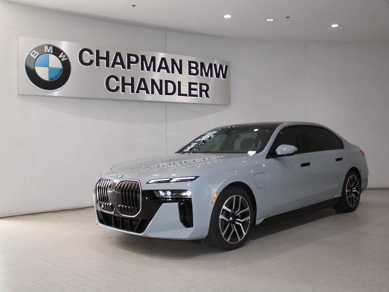 2025 BMW 7-Series 750e xDrive Sedan
