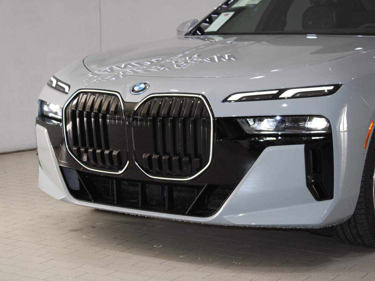 2025 BMW 7-Series 750e xDrive Sedan