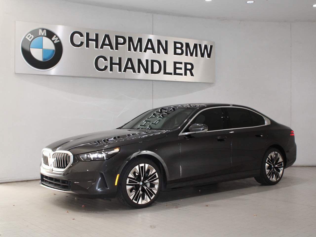2024 BMW 5-Series 530i