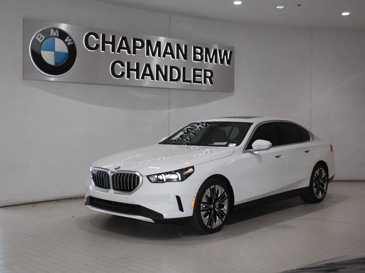 2026 BMW 5 Series 530i Sedan's photo