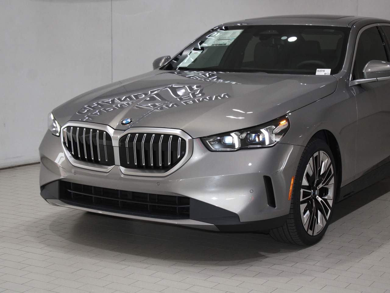 2026 BMW 5-Series 530i Sedan