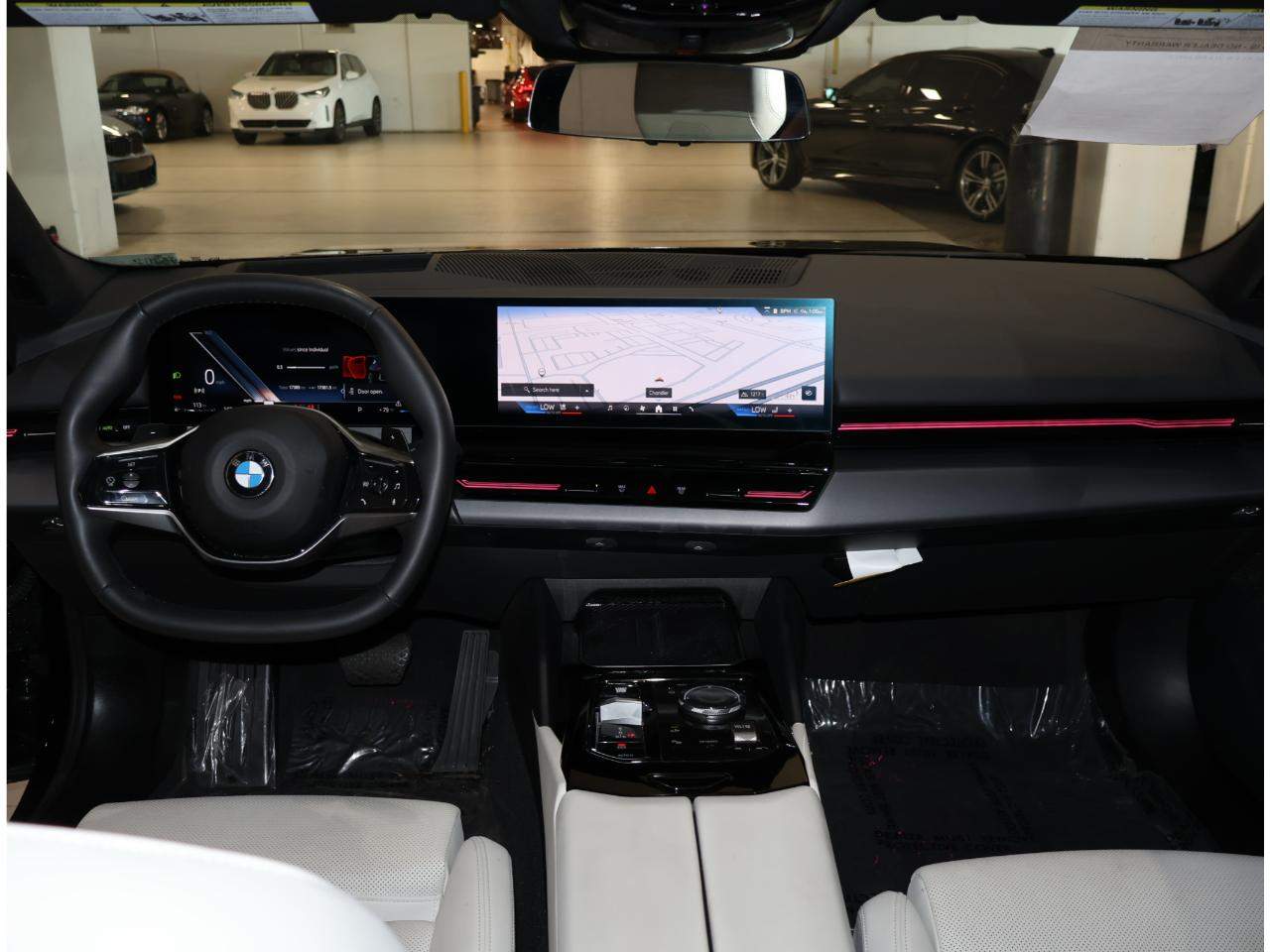 2025 BMW 5 Series 530i - Photo 18