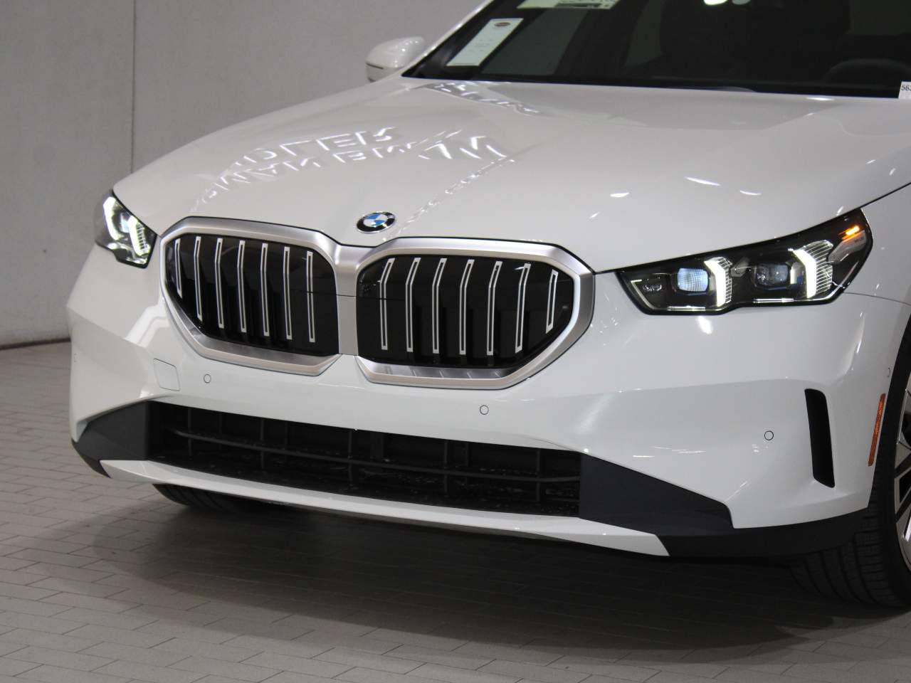 2026 BMW 5-Series 530i Sedan