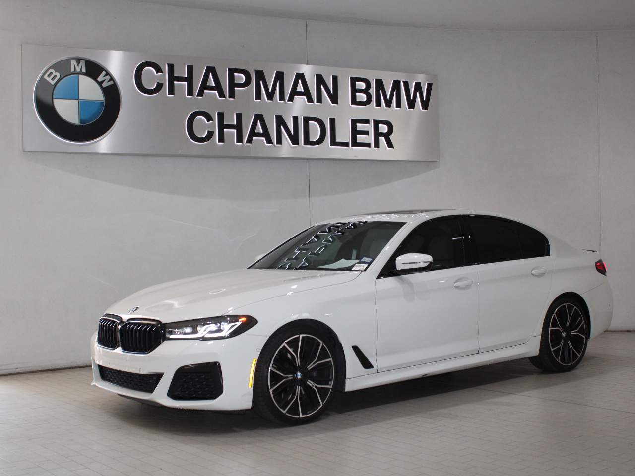 2023 BMW 5-Series 530i