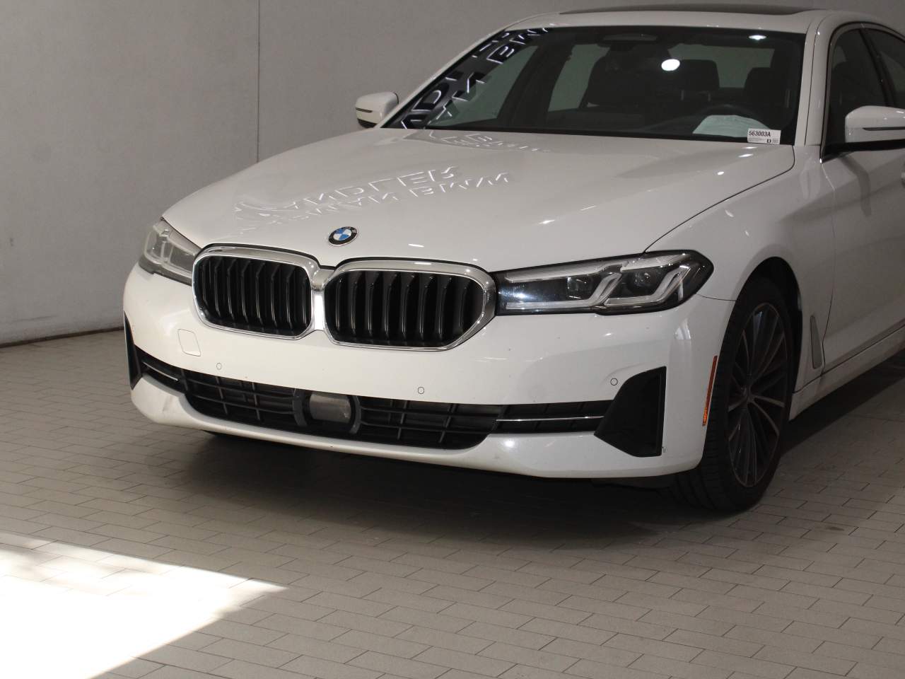 2023 BMW 5-Series 530i