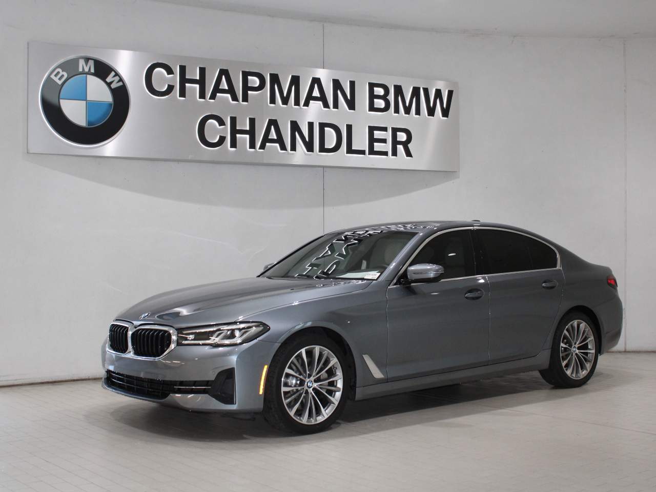 2022 BMW 5-Series 530i