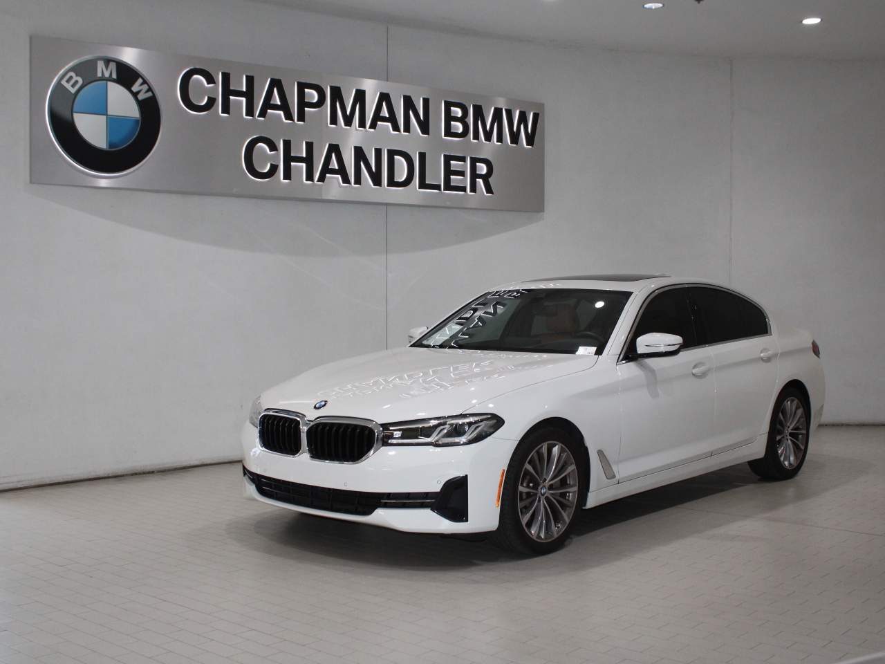 2023 BMW 5-Series 530i