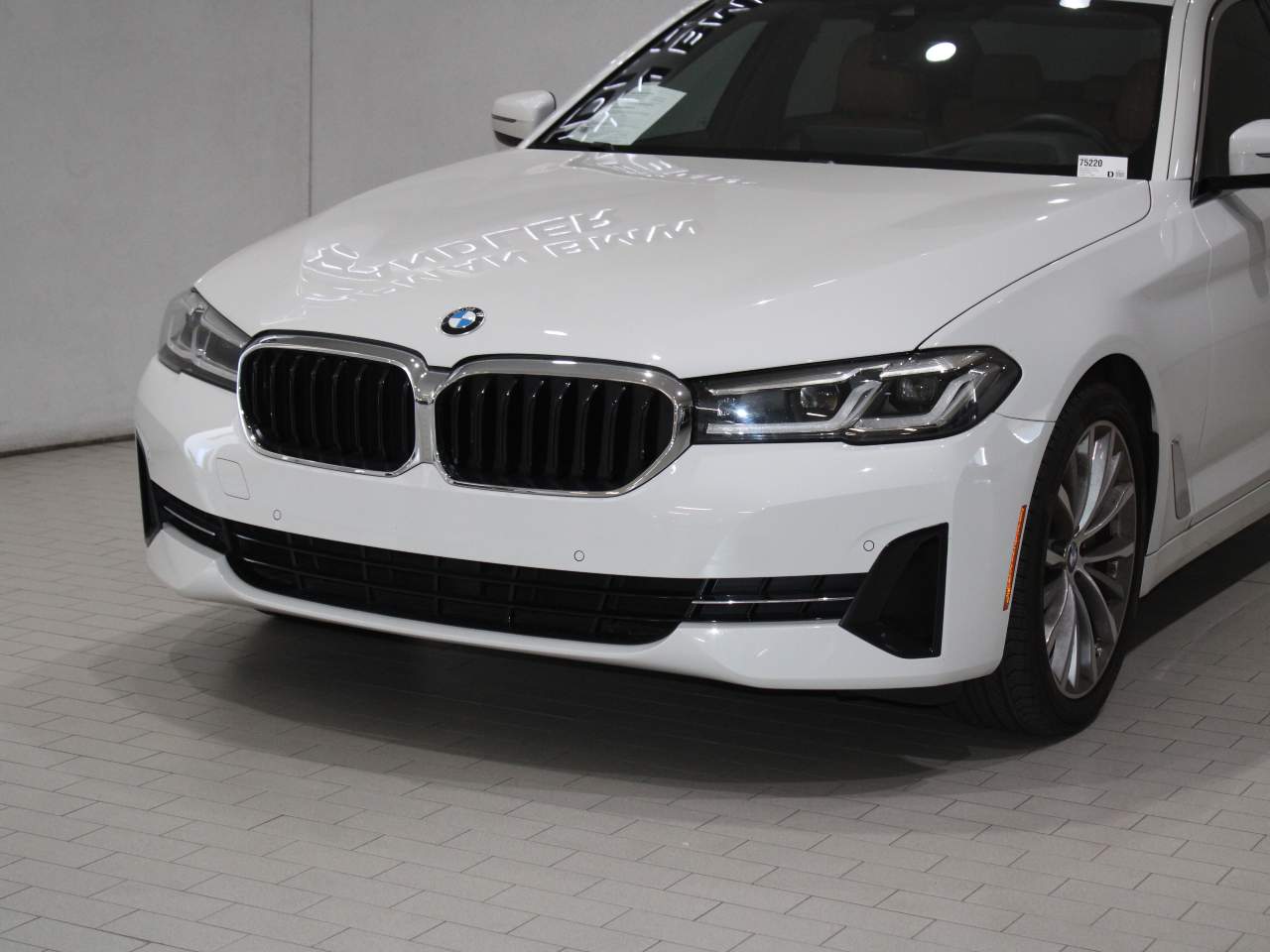 2023 BMW 5-Series 530i