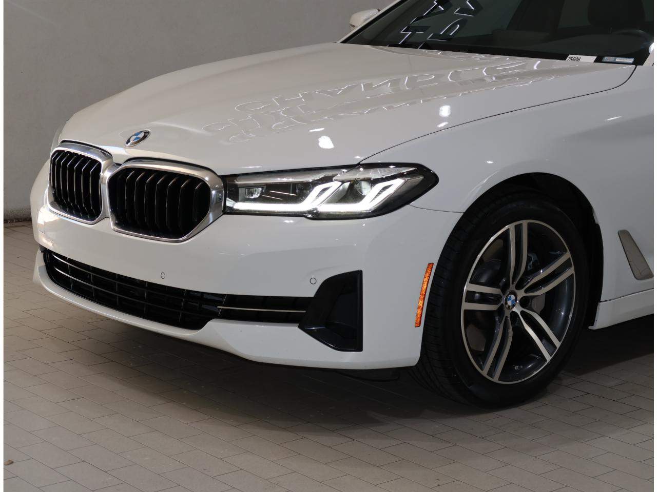 2023 BMW 5-Series 530i
