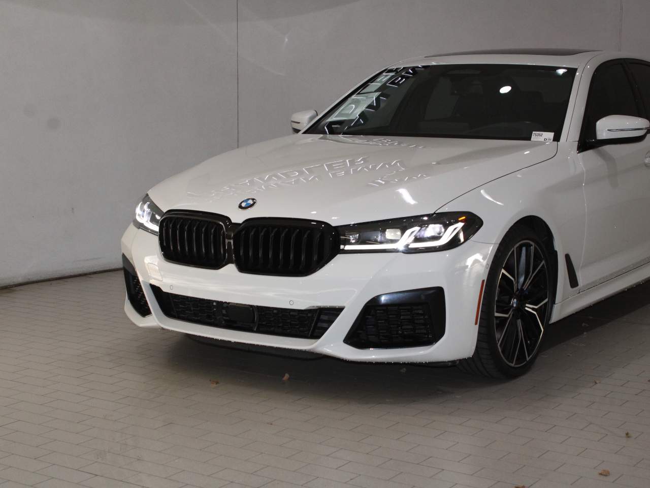 2023 BMW 5-Series 540i