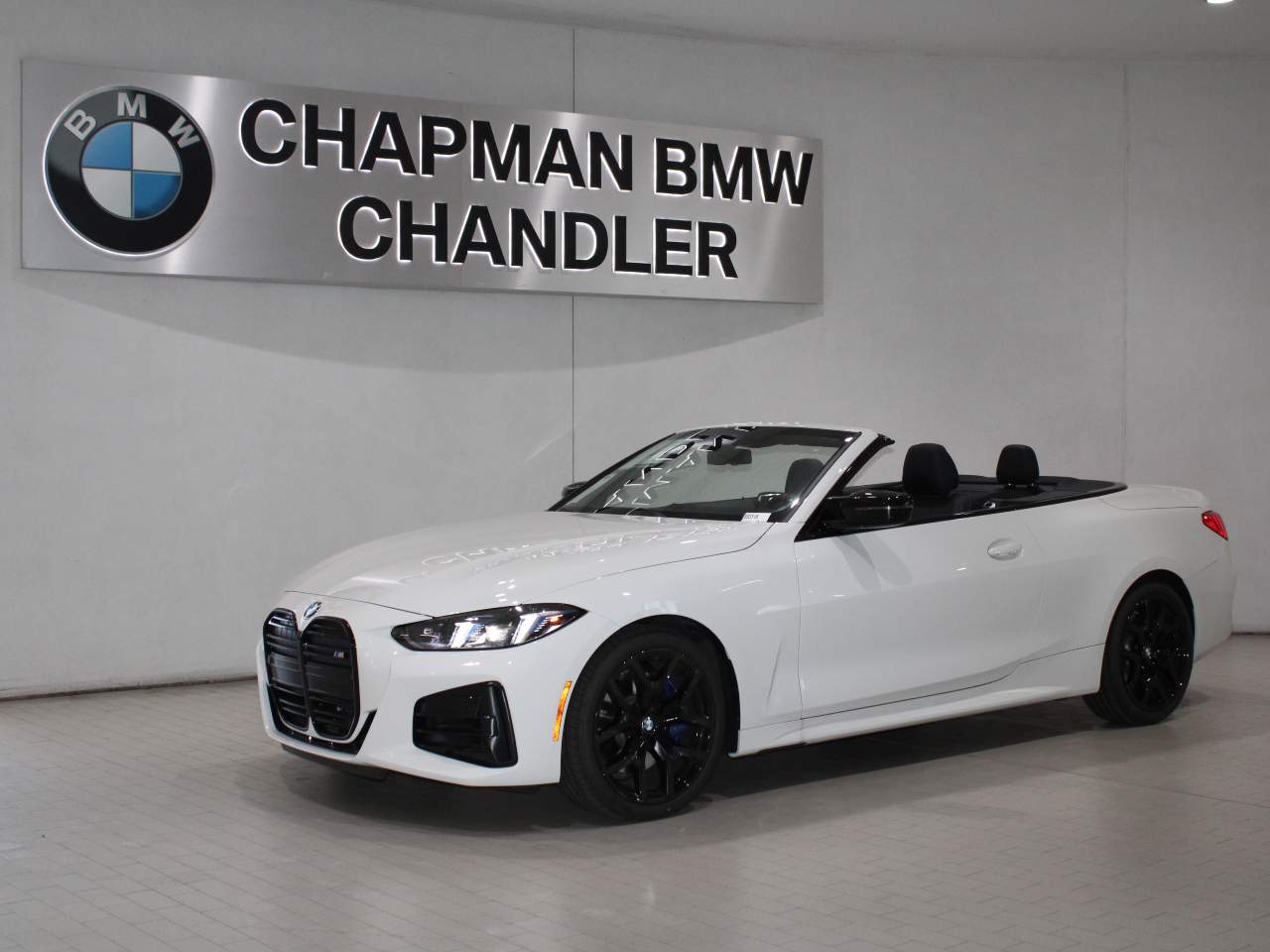 2025 BMW 4-Series M440i xDrive Convertible