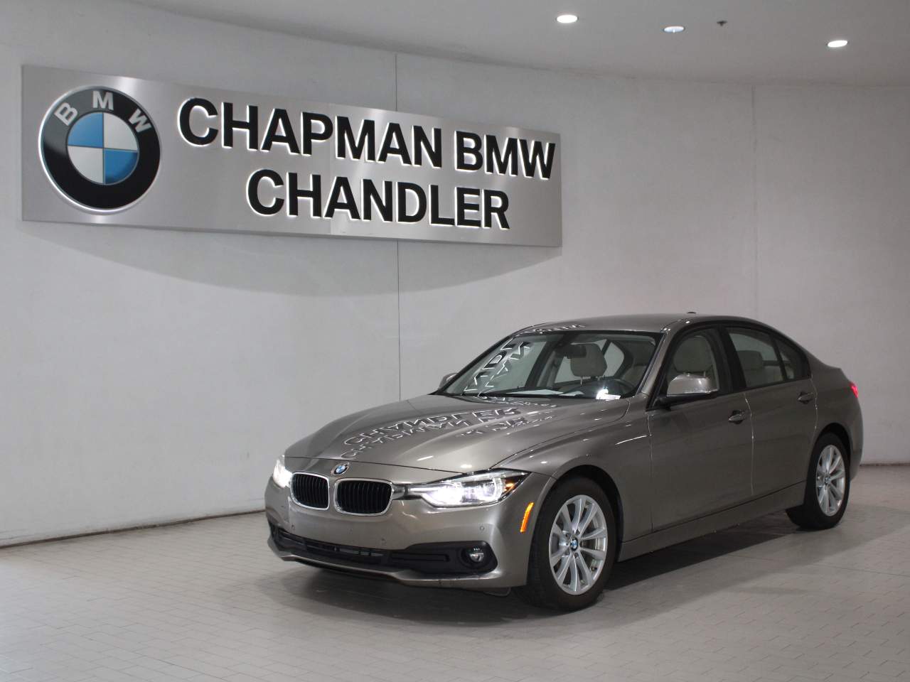 2018 BMW 3-Series 320i xDrive