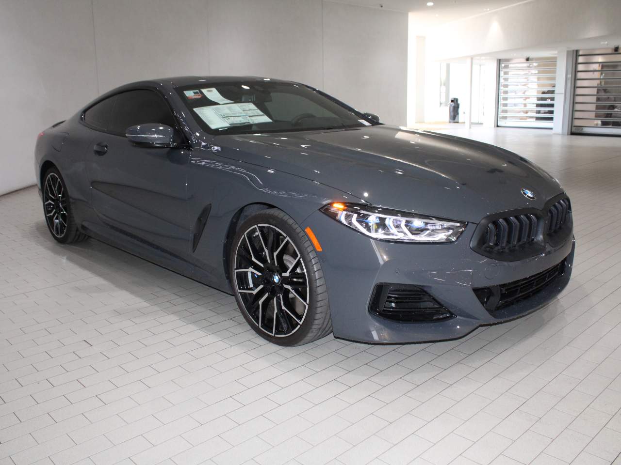 2025 BMW 8 Series 840i - Photo 8