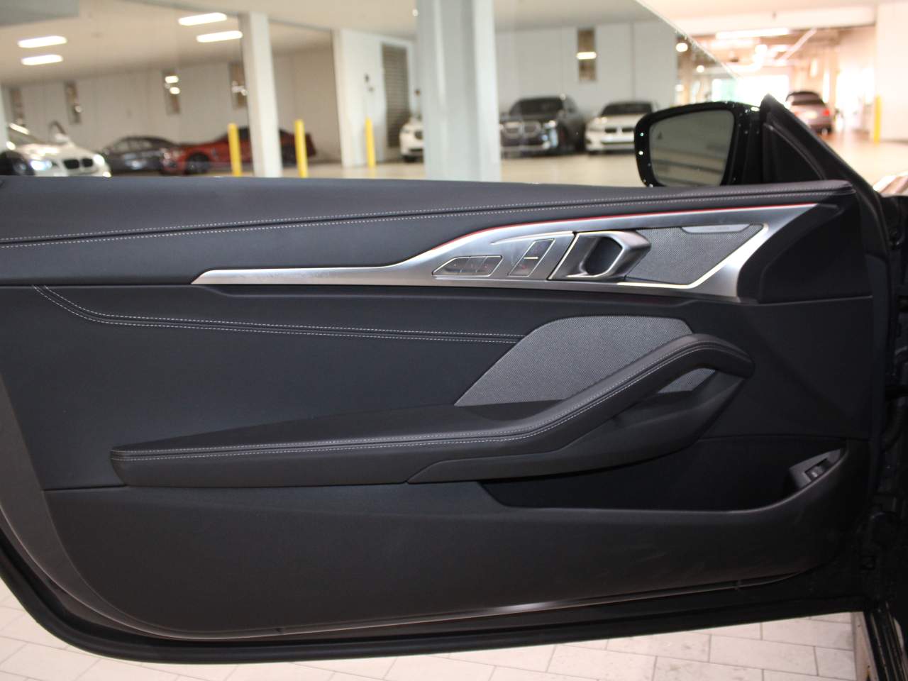 2025 BMW 8 Series 840i - Photo 10