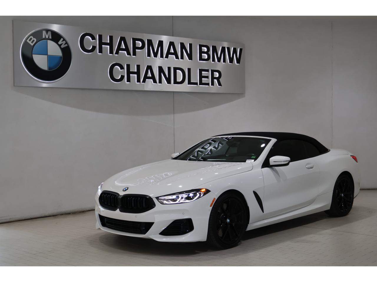 2023 BMW 8 Series 840i Convertible's photo