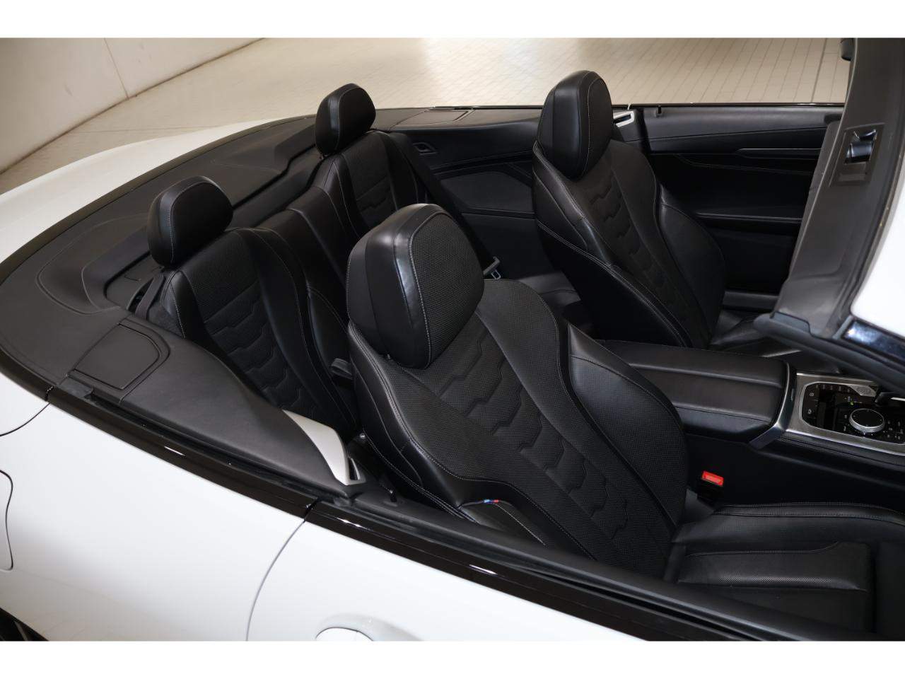 2023 BMW 8-Series 840i