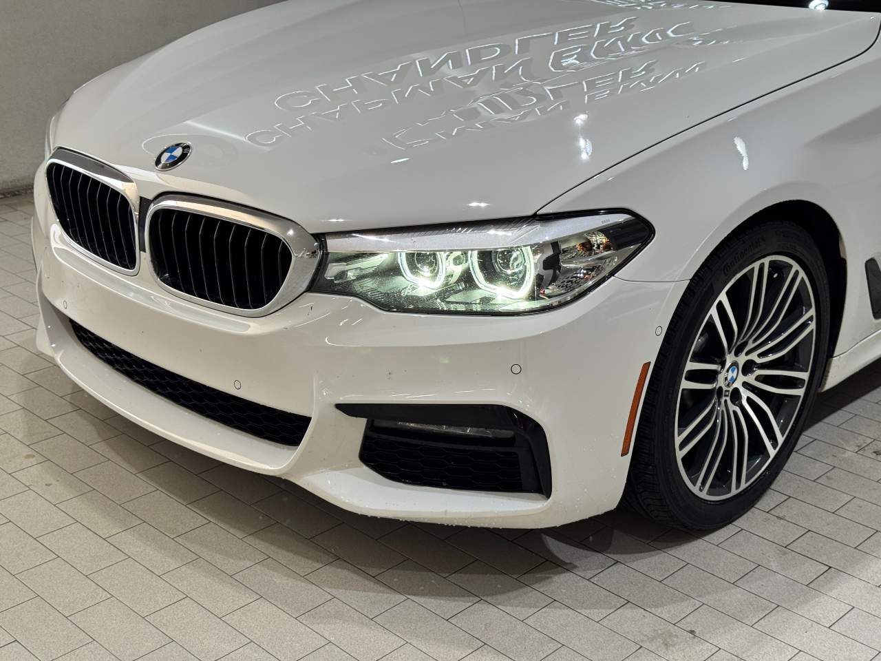 2019 BMW 5-Series 540i