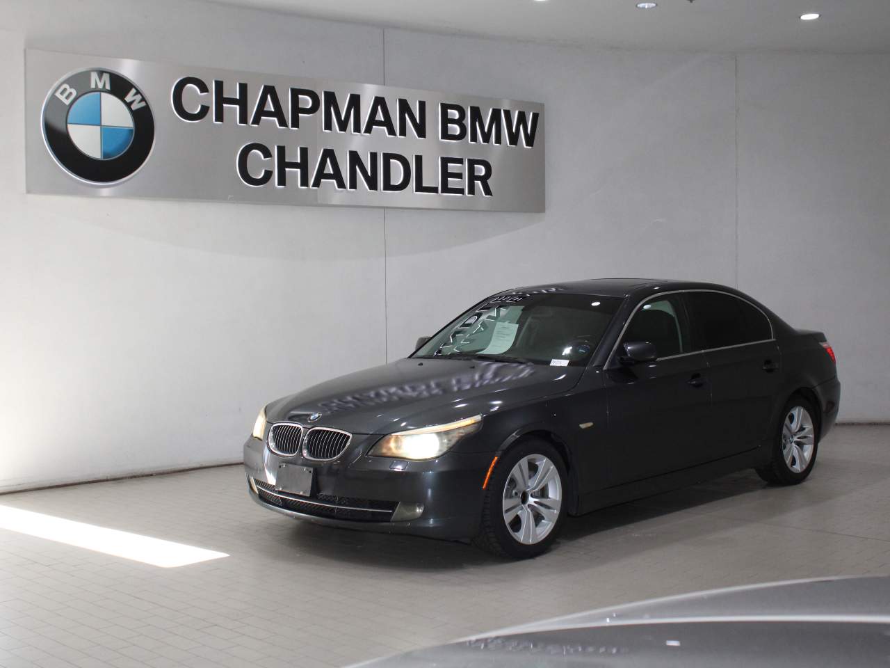 2009 BMW 5-Series 528i