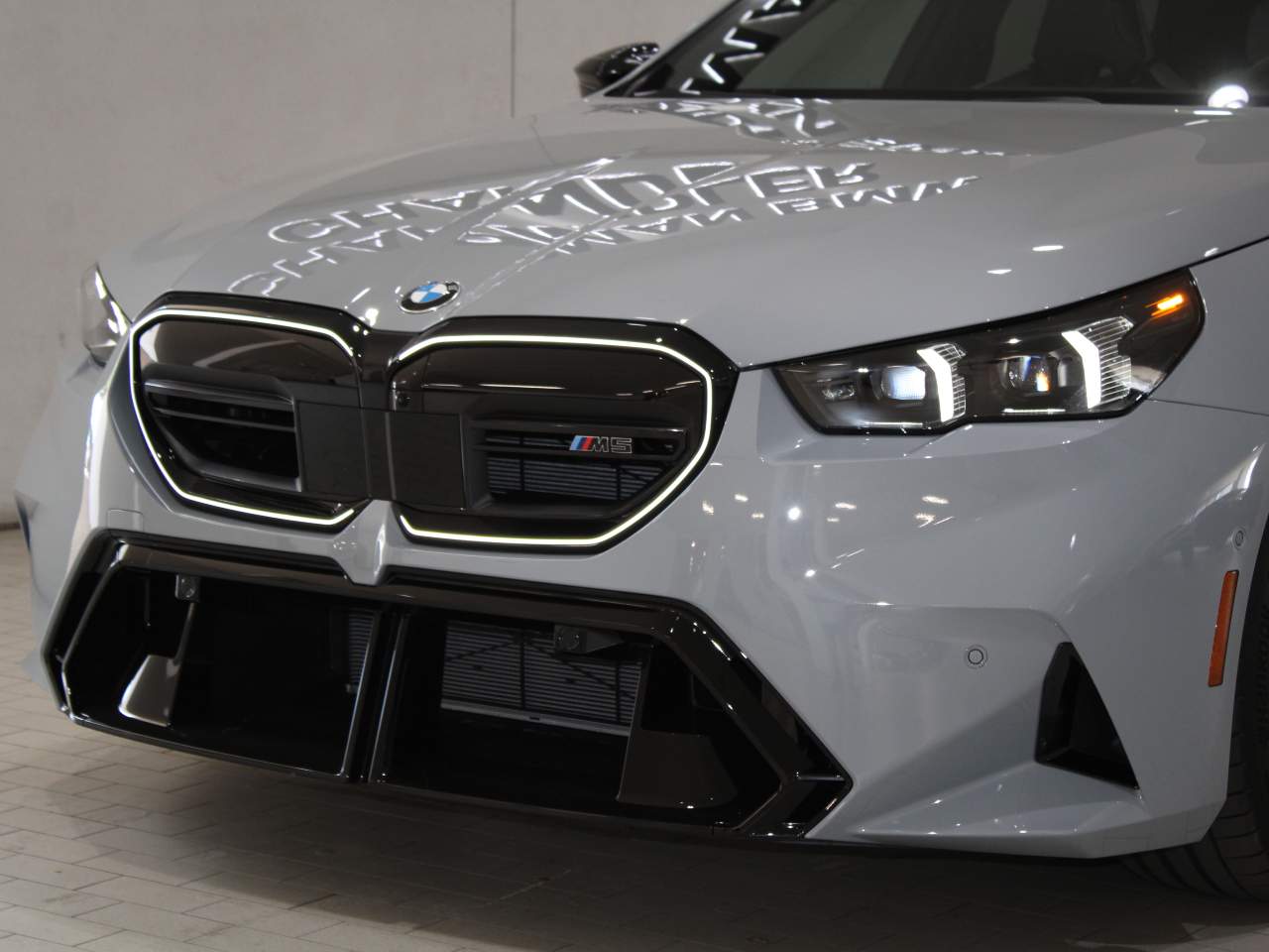 2025 BMW M5 Sedan