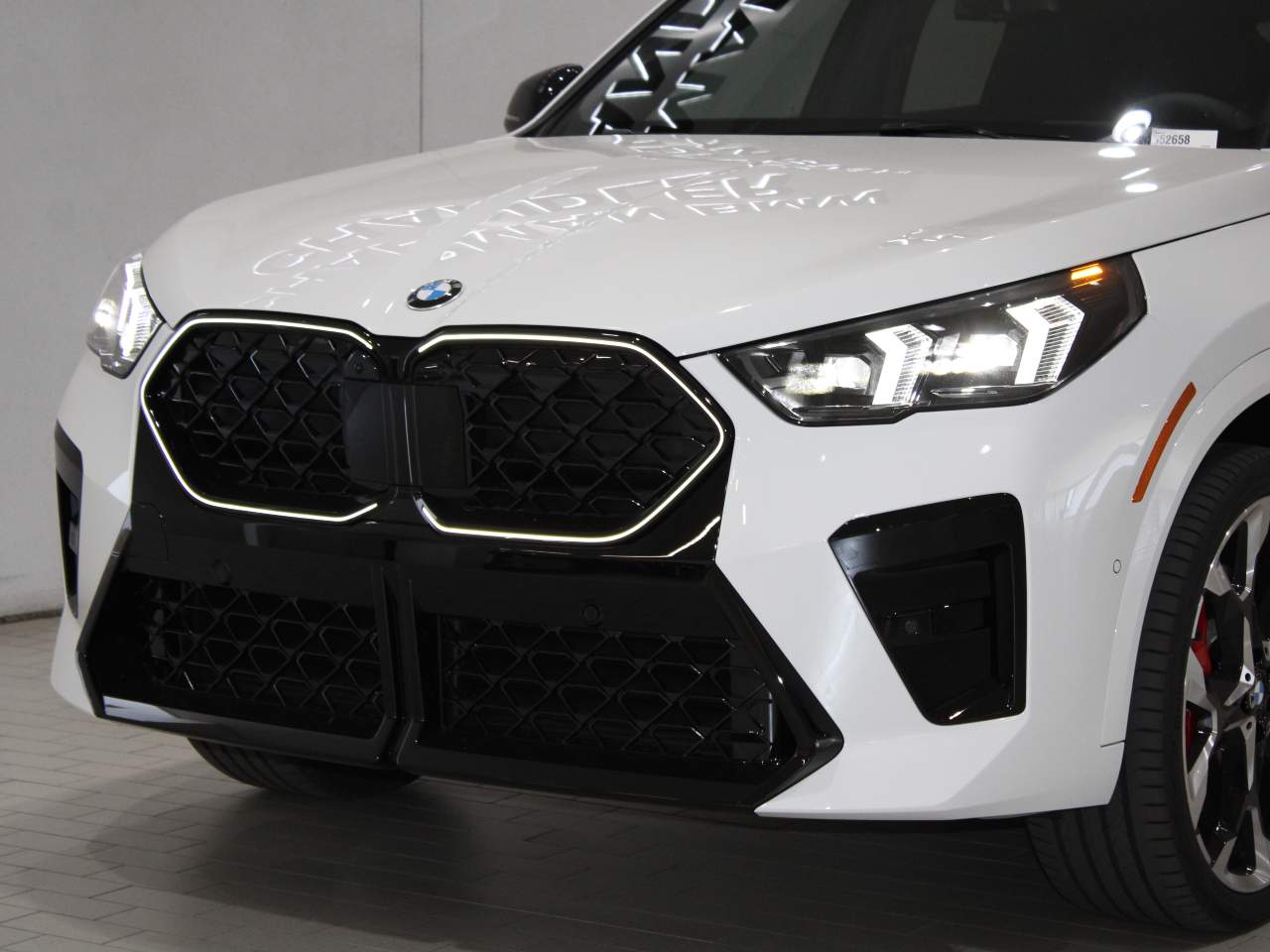 2025 BMW X2 xDrive28i