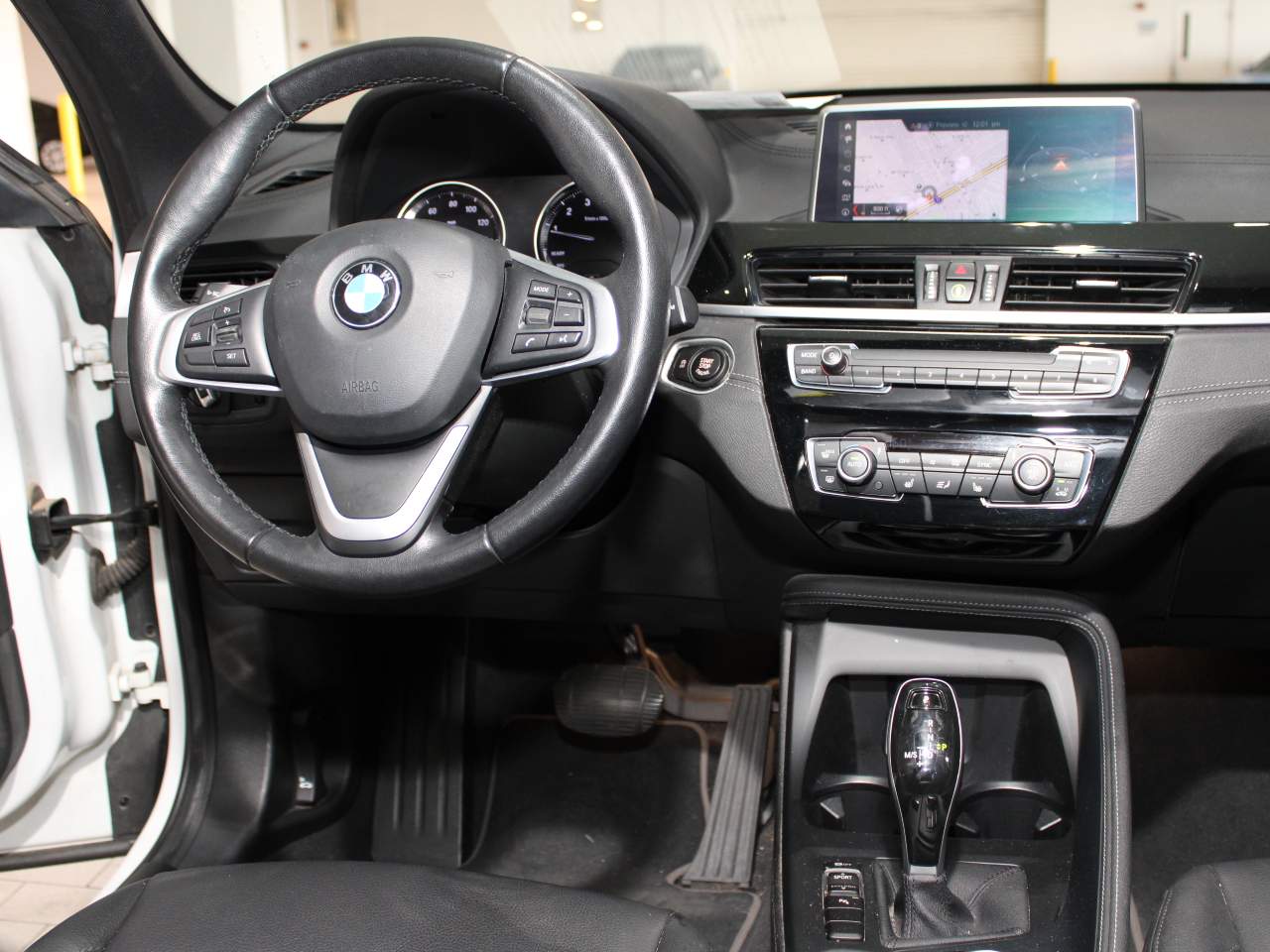 2020 BMW X1 28i photo 19