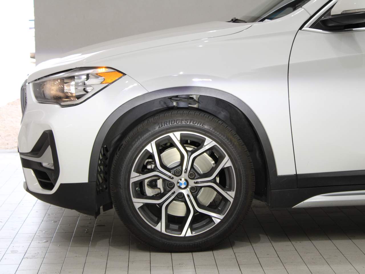 2020 BMW X1 28i photo 4