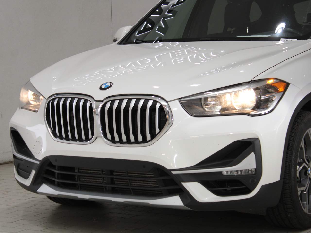 2020 BMW X1 28i photo 2