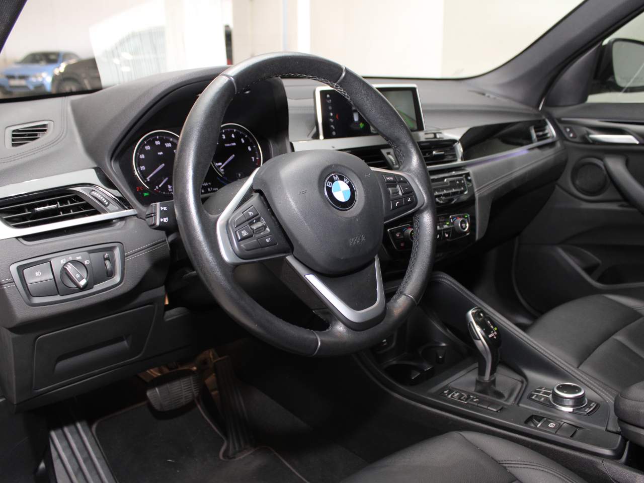 2020 BMW X1 28i photo 12