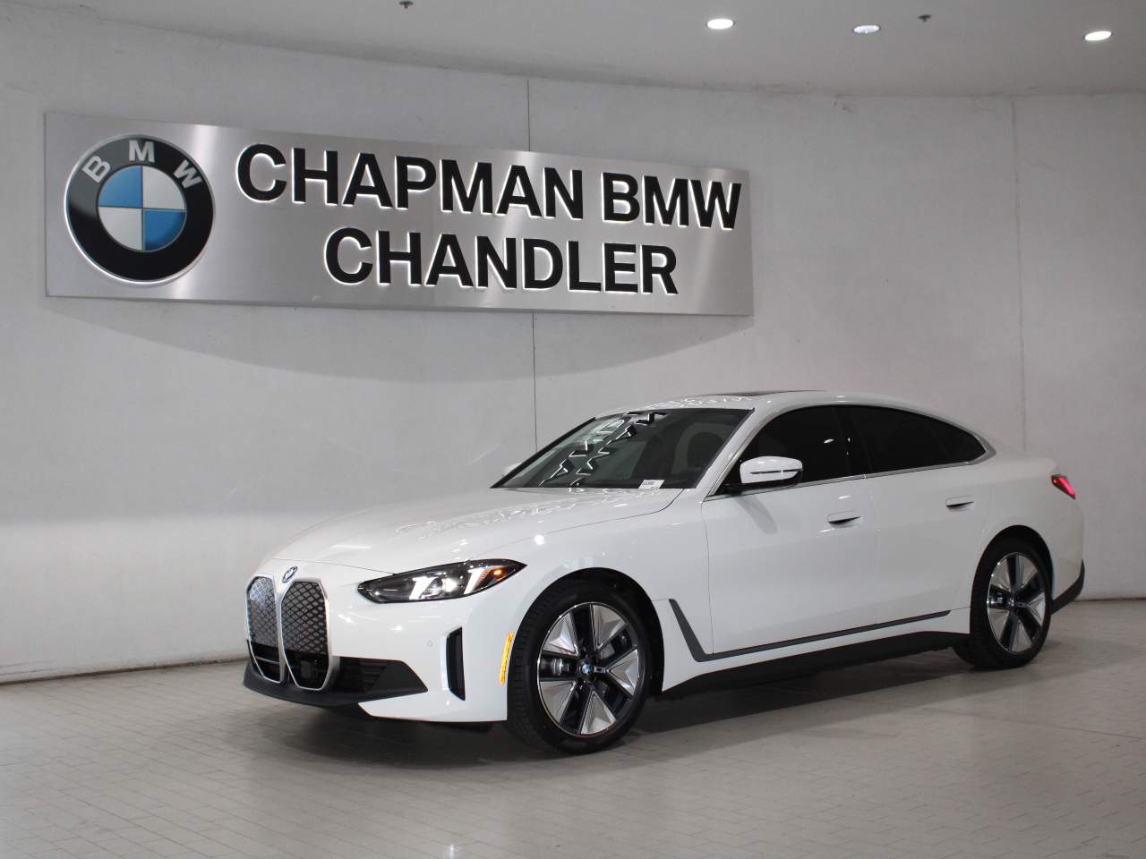 2025 BMW i4 eDrive40
