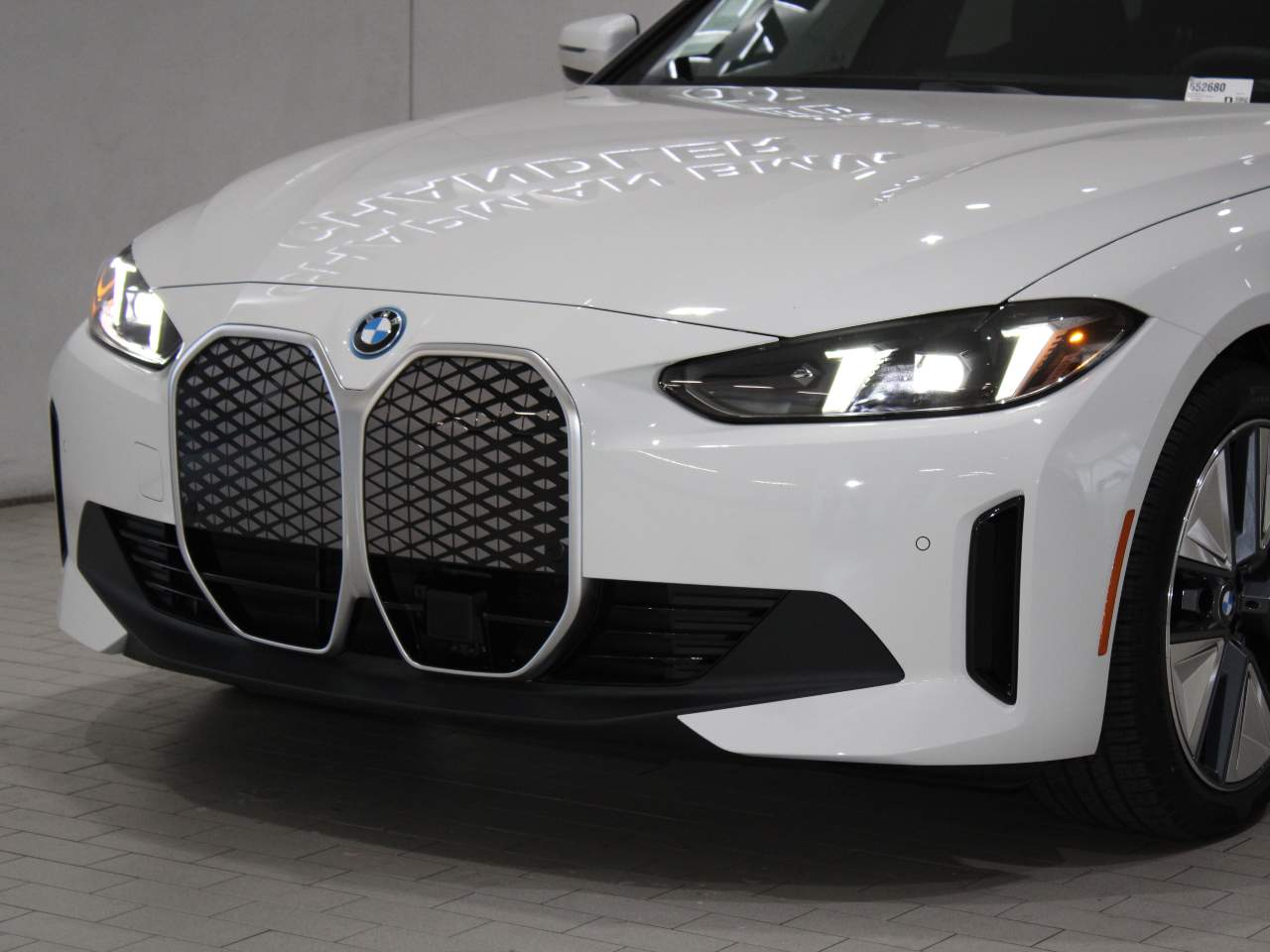 2025 BMW i4 eDrive40
