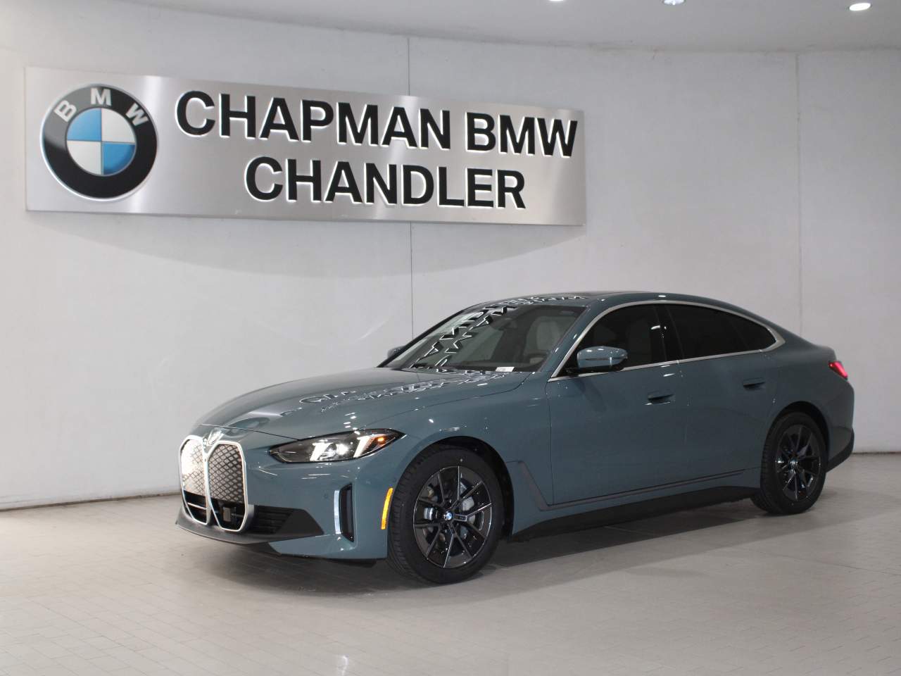 2025 BMW i4 eDrive40