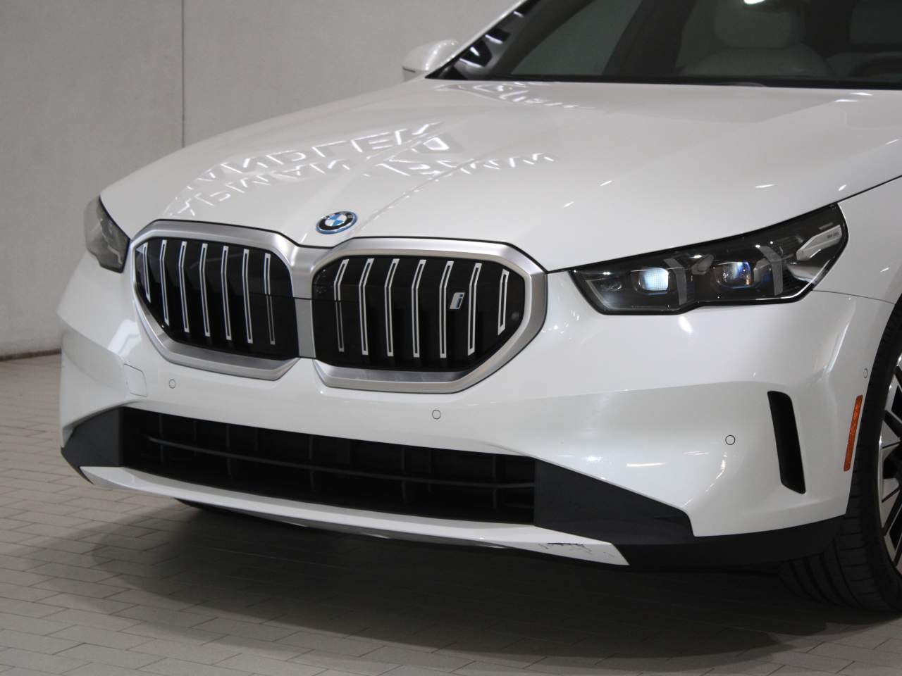 2025 BMW i5 eDrive40