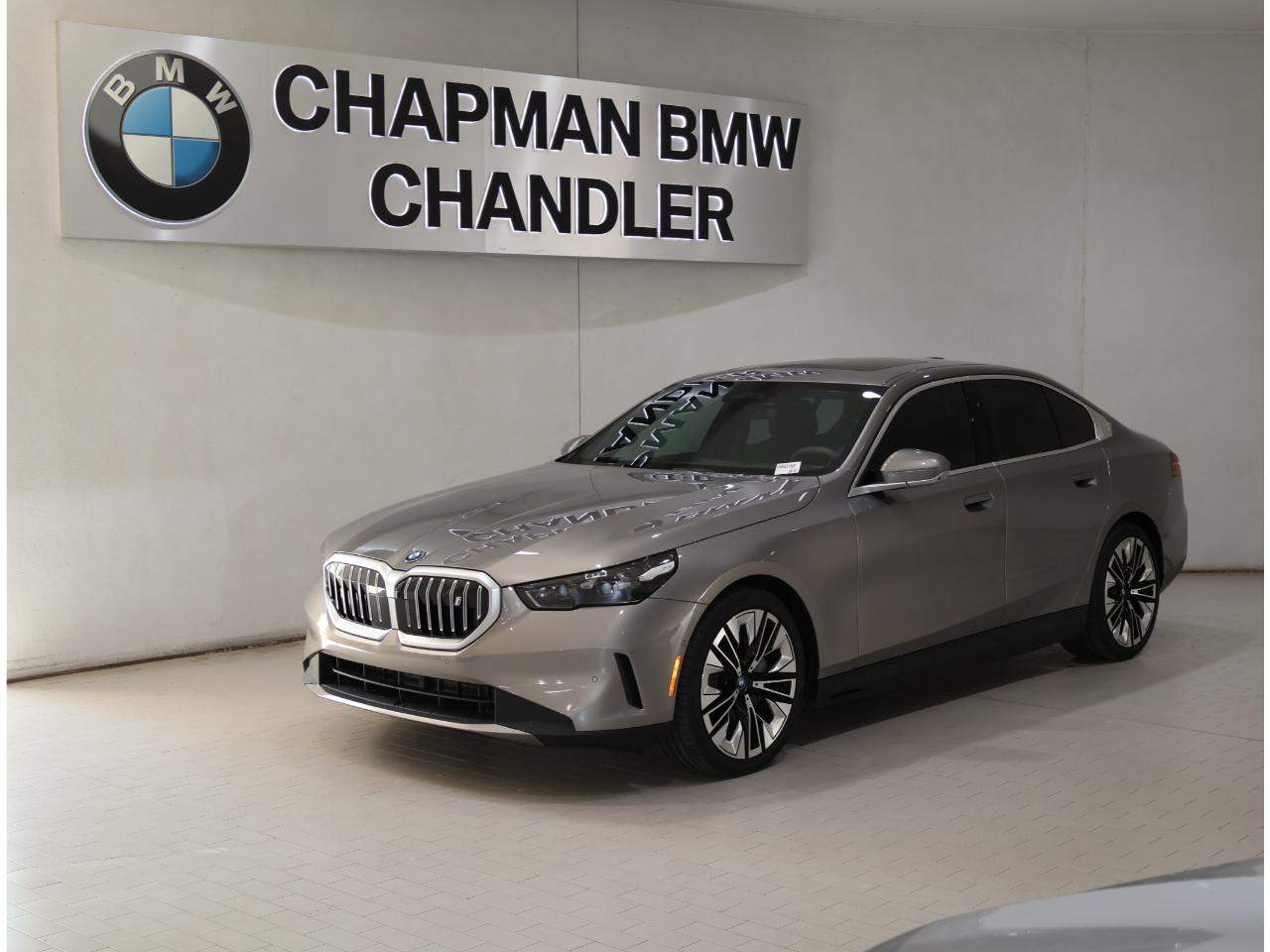 2025 BMW i5 eDrive40