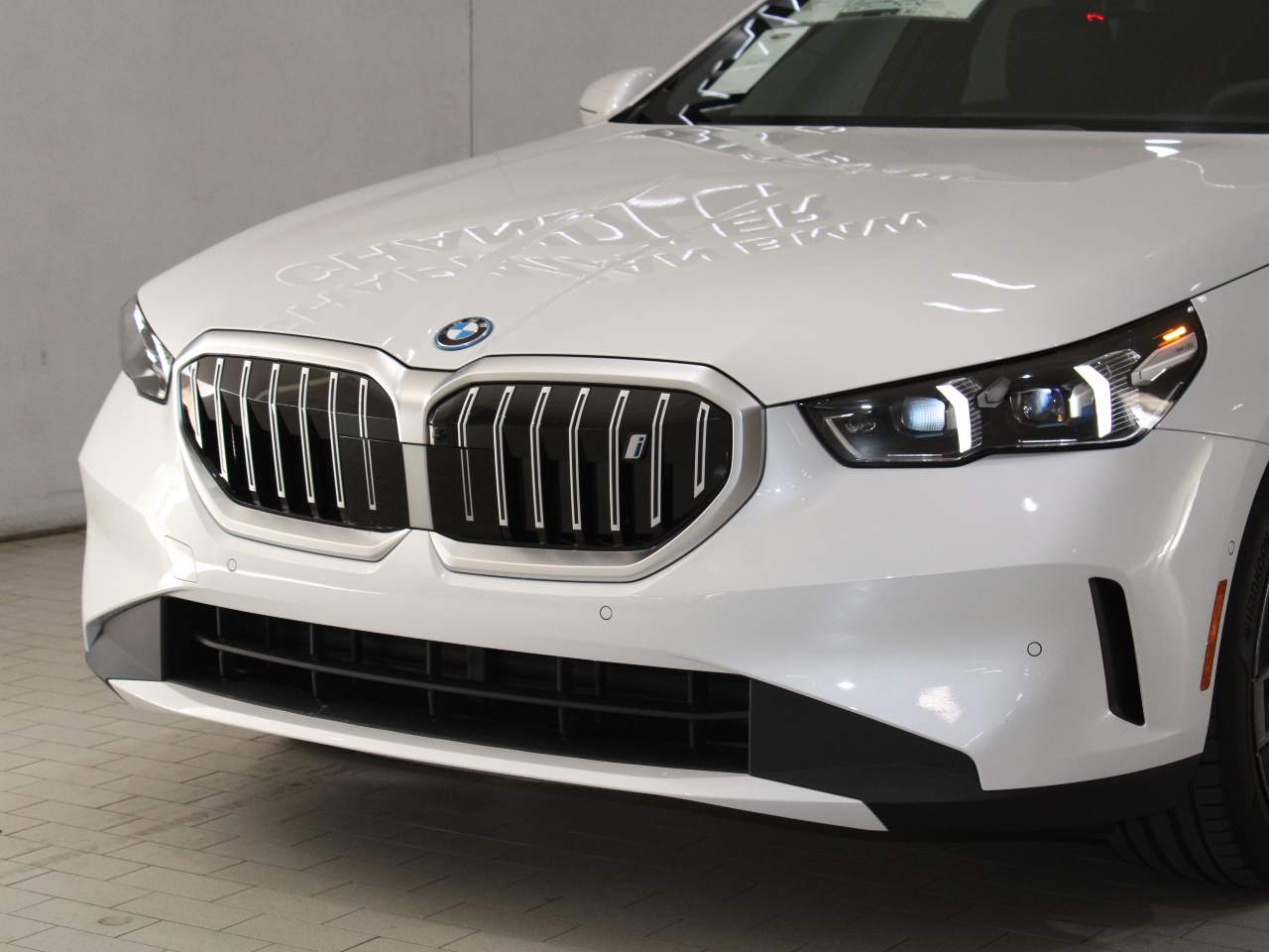 2025 BMW i5 eDrive40