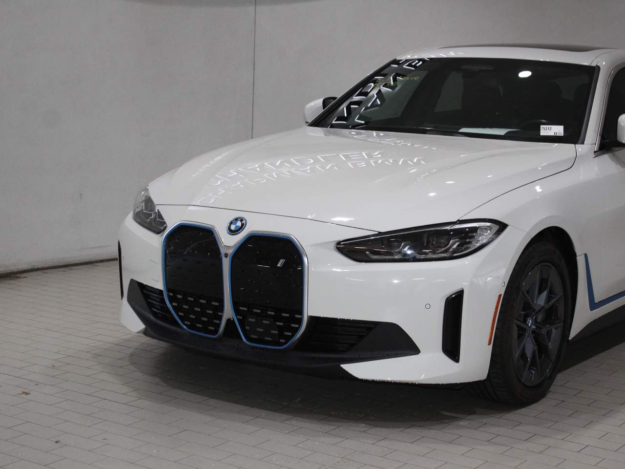 Used 2023 BMW i4 35 with VIN WBY43AW06PFP84387 for sale in Chandler, AZ