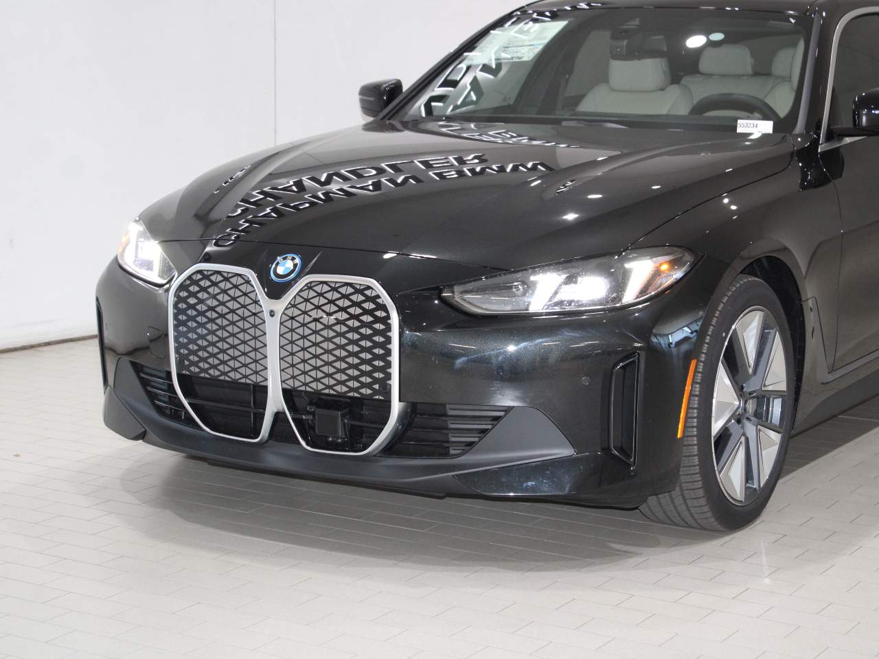 2025 BMW i4 xDrive40